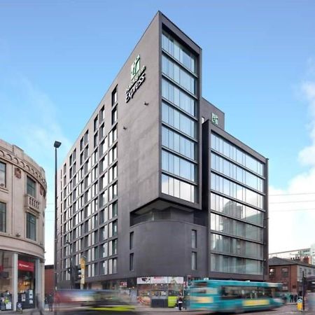 Holiday Inn Express Manchester City Centre By Ihg Bagian luar foto