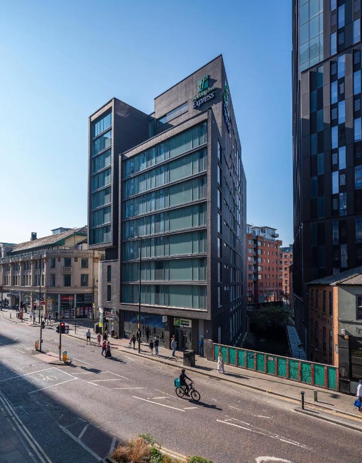 Holiday Inn Express Manchester City Centre, An Ihg Hotel Bagian luar foto