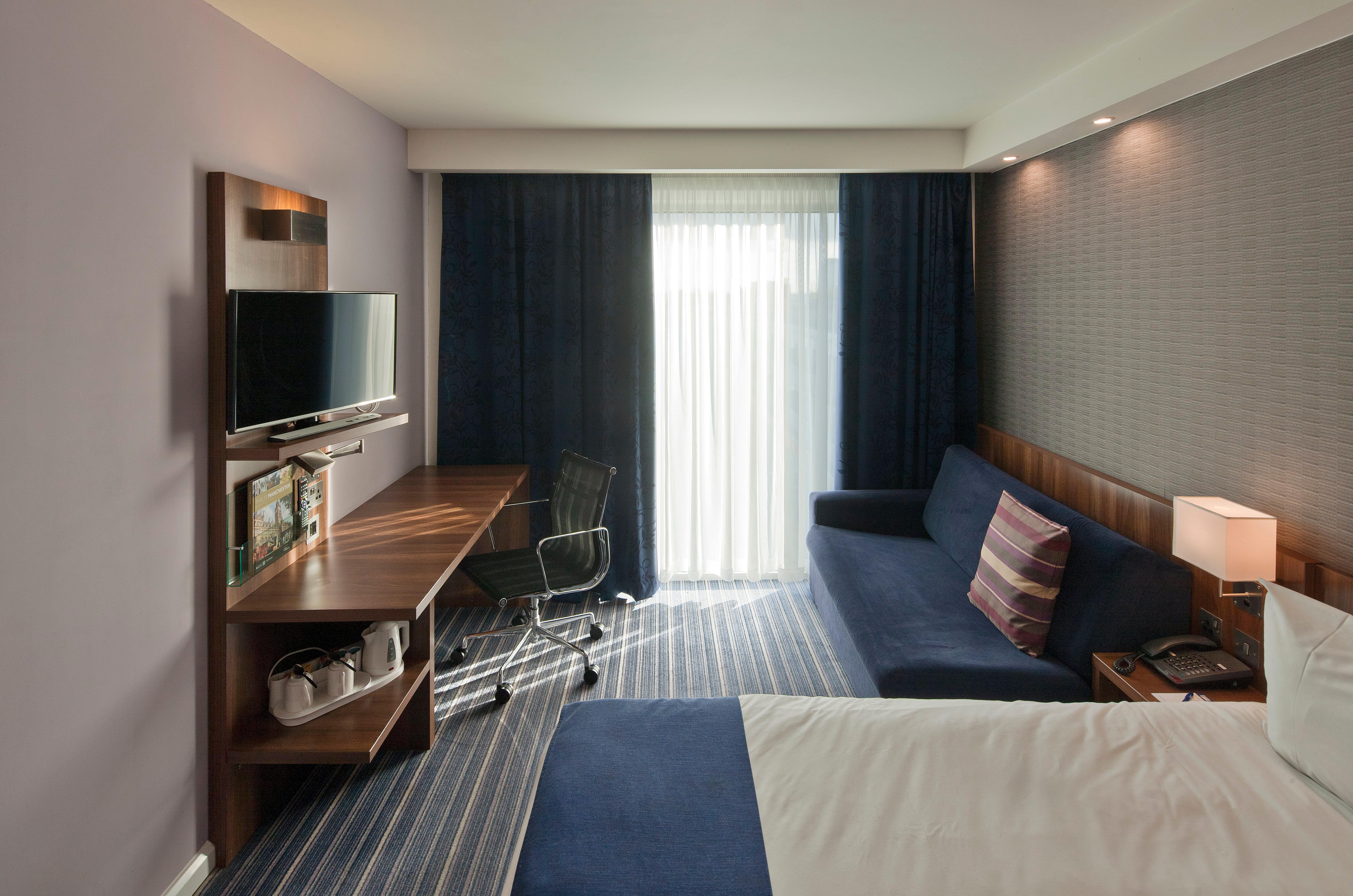 Holiday Inn Express Manchester City Centre By Ihg Bagian luar foto