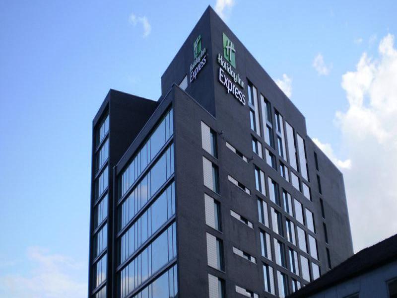 Holiday Inn Express Manchester City Centre By Ihg Bagian luar foto