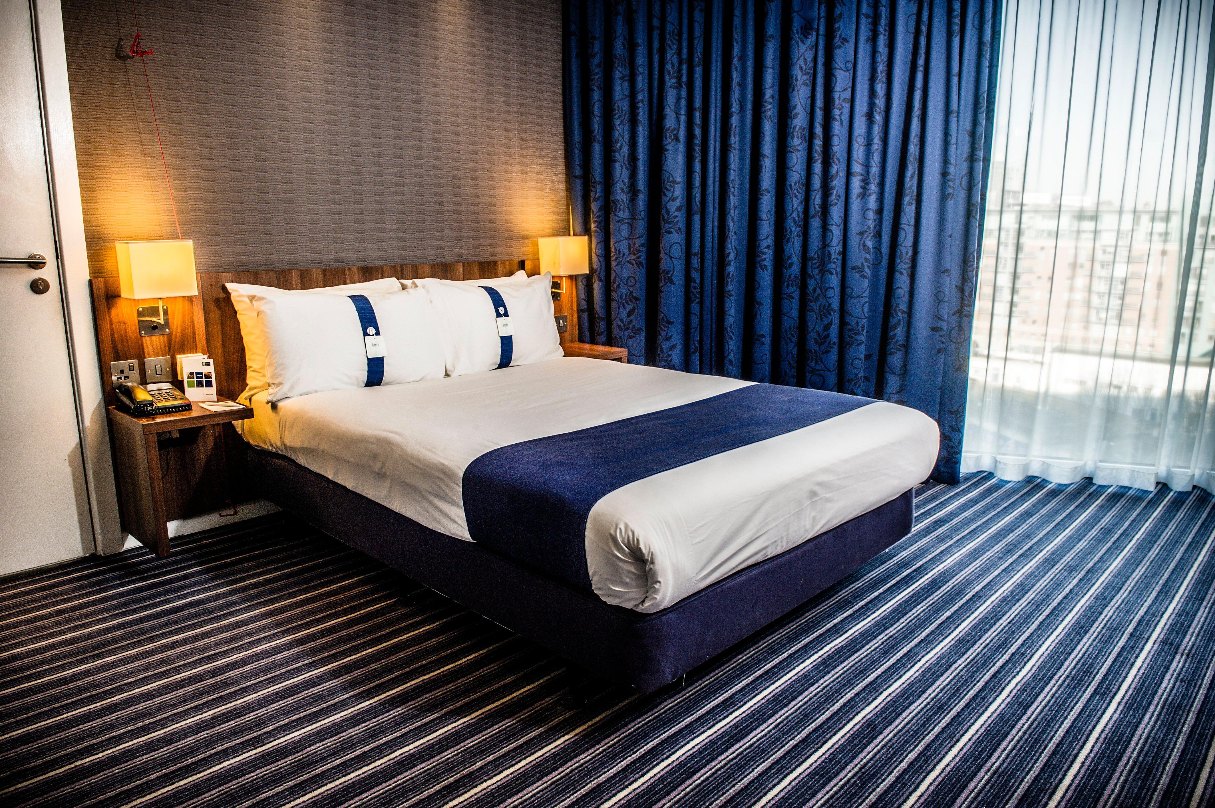 Holiday Inn Express Manchester City Centre By Ihg Bagian luar foto