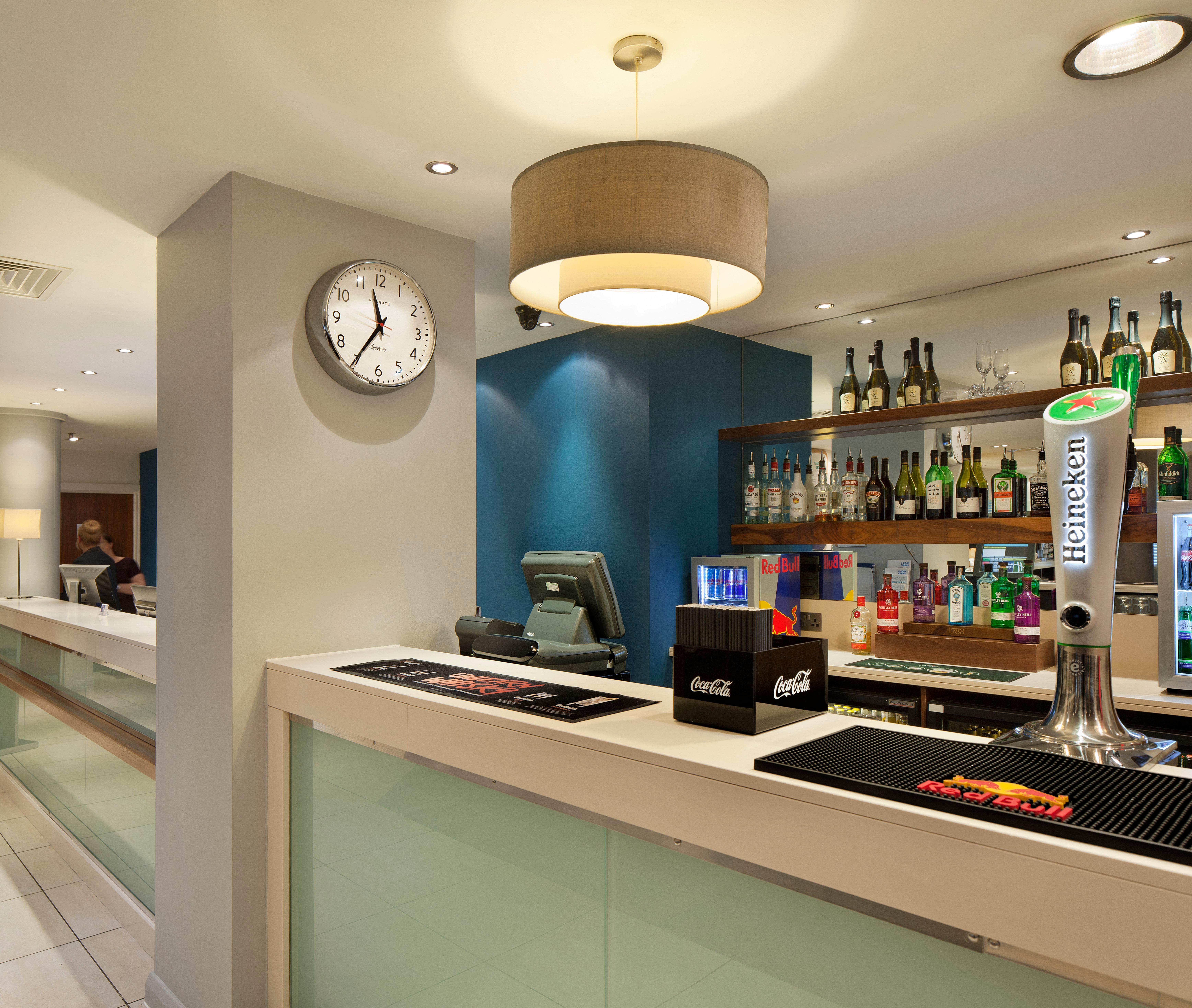 Holiday Inn Express Manchester City Centre By Ihg Bagian luar foto