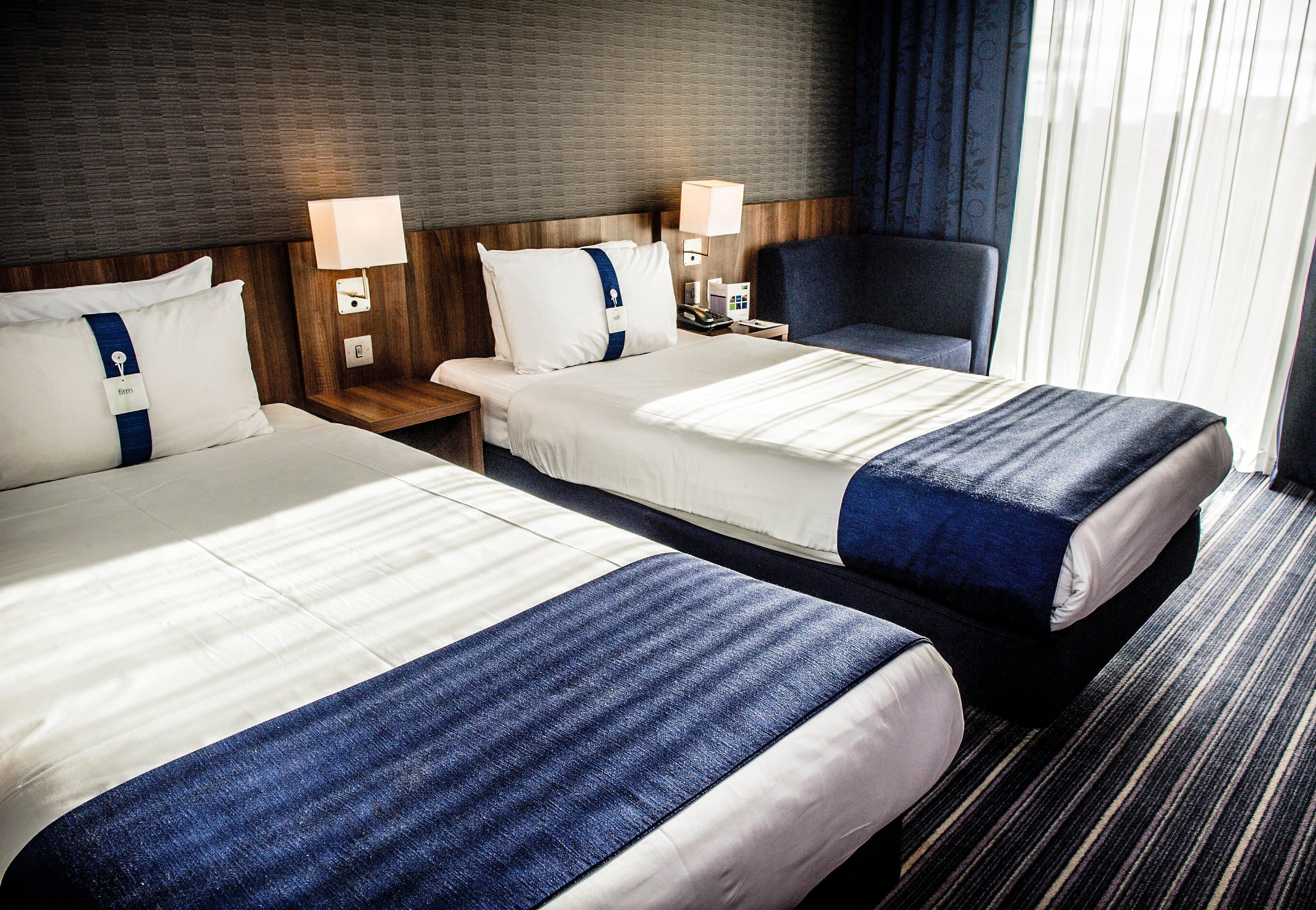 Holiday Inn Express Manchester City Centre, An Ihg Hotel Bagian luar foto