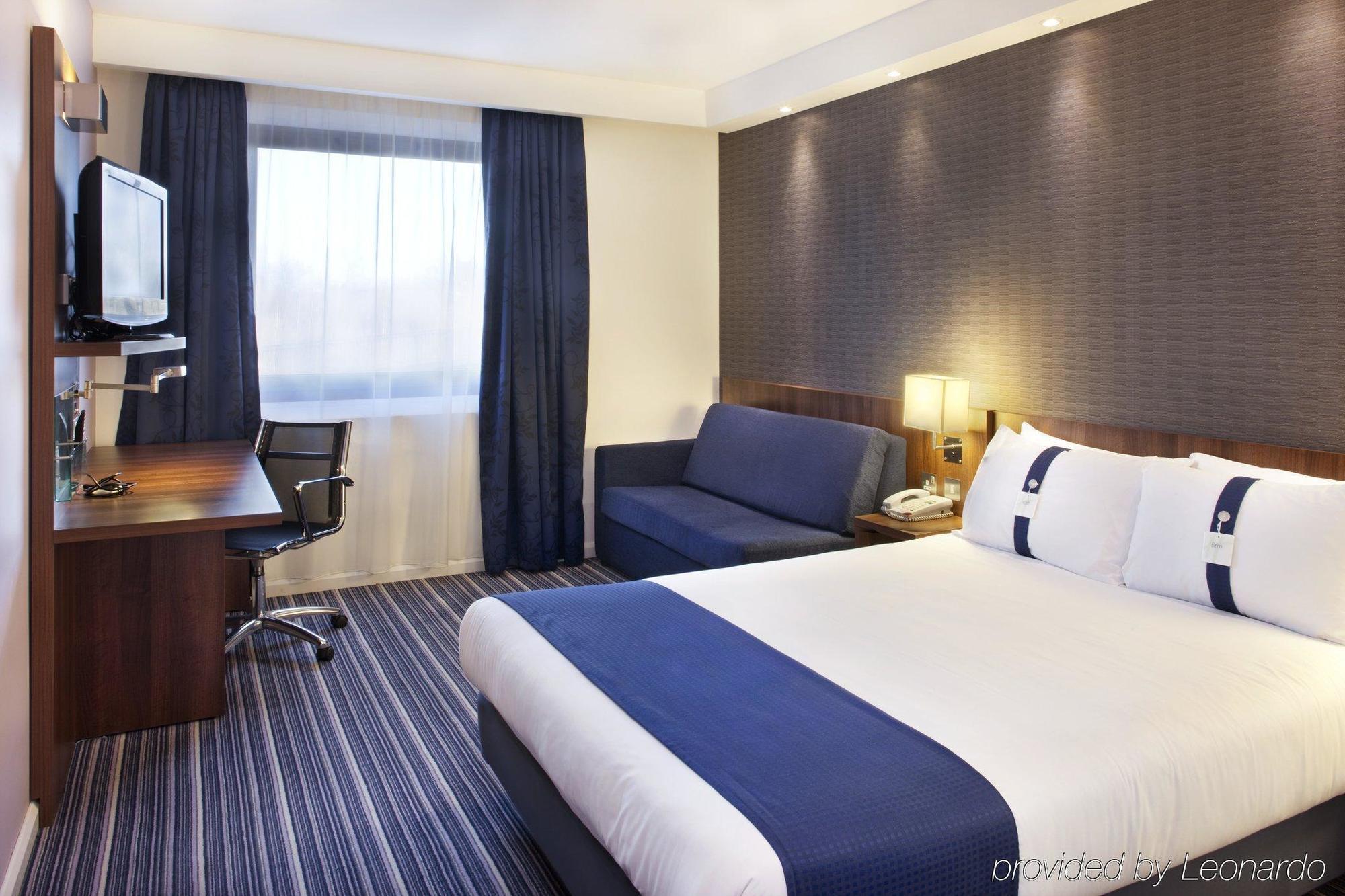 Holiday Inn Express Manchester City Centre By Ihg Bagian luar foto